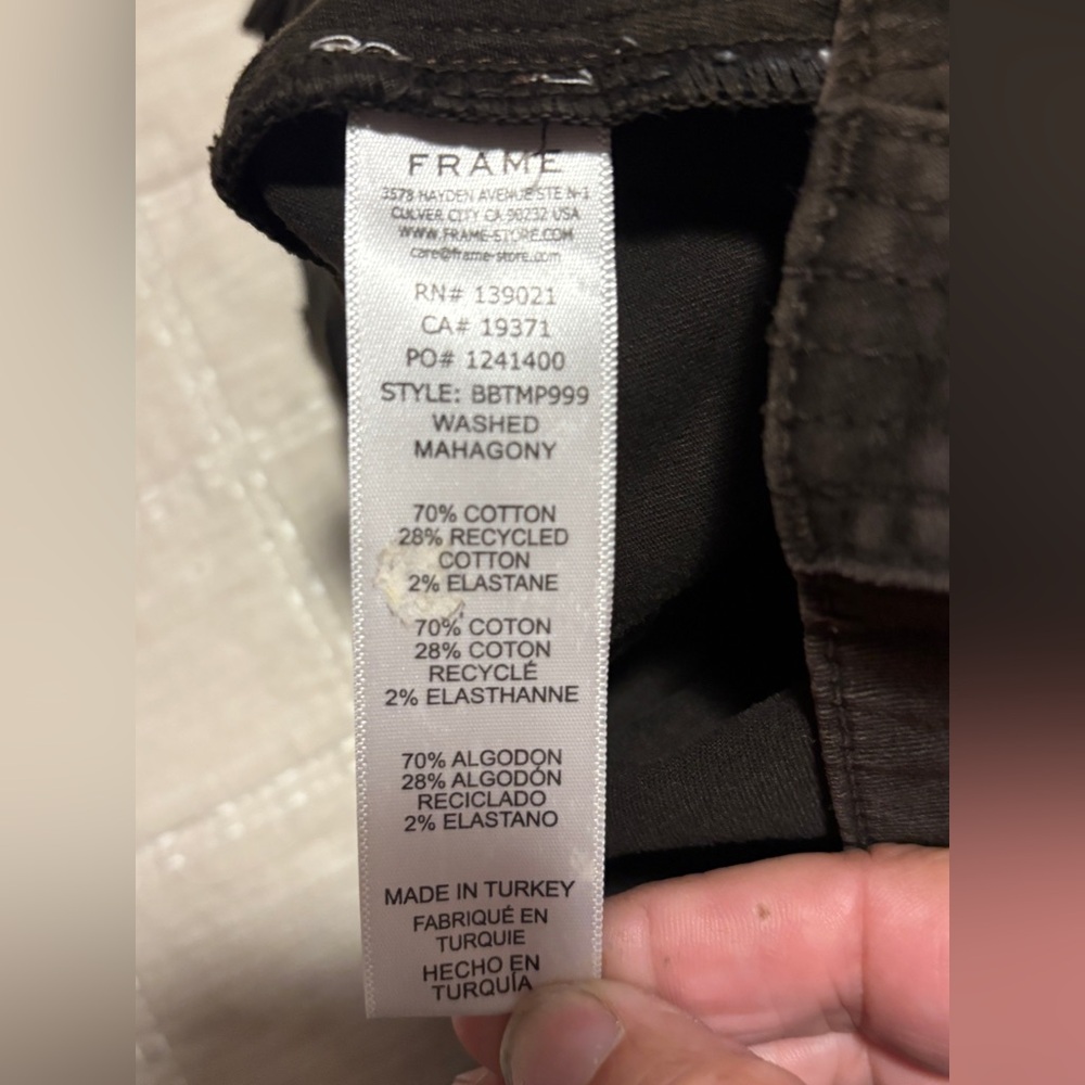 Frame Trapunto Stitch Zip Cuff Moto Pants - Picture 13 of 13